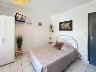 Dans une station thermale, Studio dans résidence avec ascenseur - Amélie-les-Bains-Palalda - 0