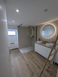 Maison de campagne 8 couchages avec piscine et lacs - 3