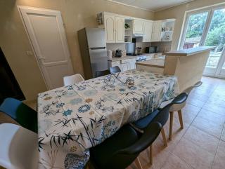 Maison de campagne 8 couchages avec piscine et lacs - 1