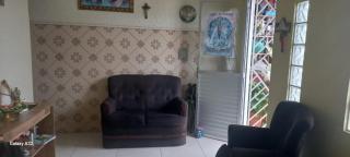 Casa com 03 Apartamentos e Área de Cobertura - 2