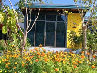 Catba Papillon Garden Bungalows & Resort - Cat Ba - 7