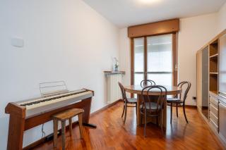 Spacious bright apartment near city center and Como lake with air conditioning - Lecco - 8