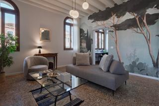 Ca' Vida Trifora - Venice - 1