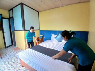 Catba Papillon Garden Bungalows & Resort - Cat Ba - 1