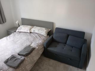 Trinity Airport Lodge - 1