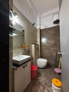 Swastik Home stay - Ujjain - 8