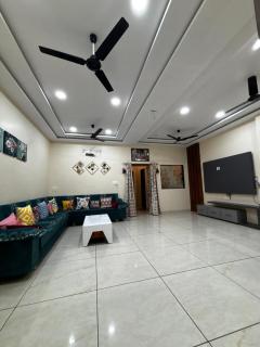 Swastik Home stay - Ujjain - 1