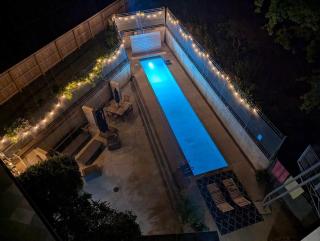 The Architect's Modern Castle - Lawrence - 7