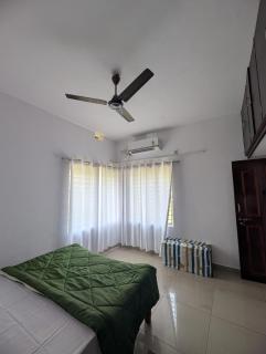 Sri Krishna AC Homestay - Udupi - 5