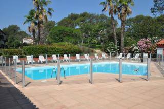 Appt Studio avec Balcon Parking privé, Piscine, proche Golf St Donat - 0