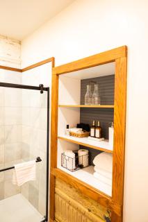 Lander Millhouse - 5