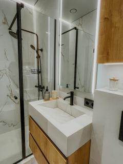 Hygge VIP Haven by NEXT WHITE - 4