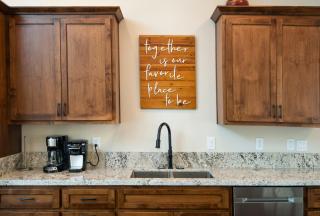 Spring Meadow Retreat - 5