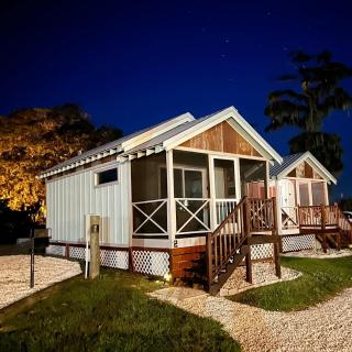Outdoor Adventure Retreats - Crescent Fish Camp, RV Resort & Marina - Crescent City - 6