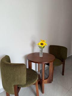 Genesis Charm Elegant 1 Bed Apartment with Modern Amenities - Dar es Salaam - 3
