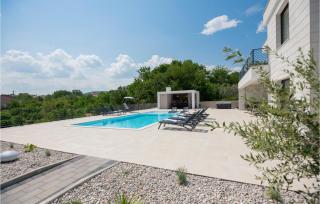 Amazing Home In Grubine With Sauna - Grubine - 6