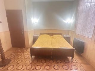 yellow house - Kutaisi - 2