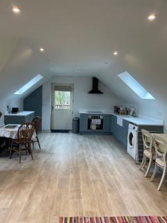 Pettits Barn - 6