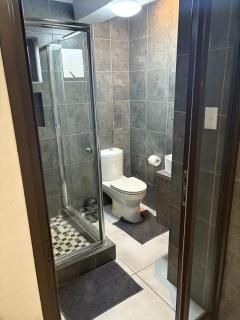 Serenity Luxury Guesthouse - Krugersdorp - 3