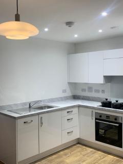 Posh and Cozy One bed flat-no parties or events - West Thurrock - 8