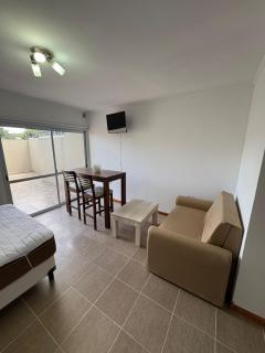 departamento 1c con patio - Paraná - 9