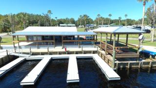 Outdoor Adventure Retreats - Crescent Fish Camp, RV Resort & Marina - Crescent City - 3