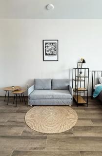 Cozy Apartment with Sea View Near City Center - Batoemi - 8
