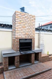 Beck Apartments - 2