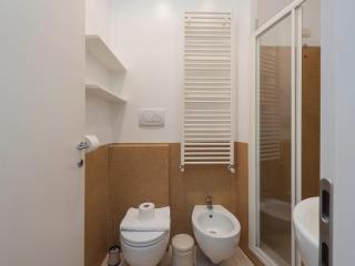 I Host Apartment - Montenero 58 - Milan - 3