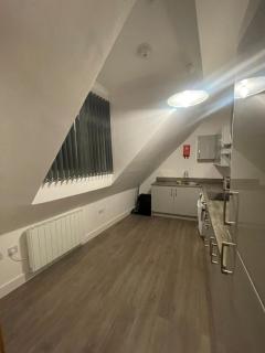 Flat in Leigh 1 - Leigh - 2