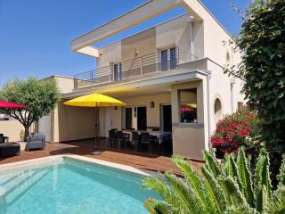 Heated pool, indoor spa, 5bedroom, 10pl, near Cap d'Agde, Mediterranean - Agde - 0