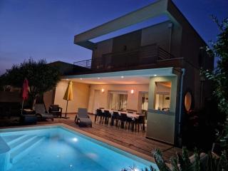 Heated pool, indoor spa, 5bedroom, 10pl, near Cap d'Agde, Mediterranean - Agde - 4
