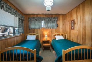 Yosemite Retreat in the Meadows - Wawona - 1