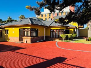 Summerstrand Beach Guest House - Gqeberha - 1