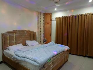Maahi Hotal - Rawalpindi - 5