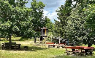 Ferienunterkunft im Naturerlebnispark Mühlenhagen - Burow - 0