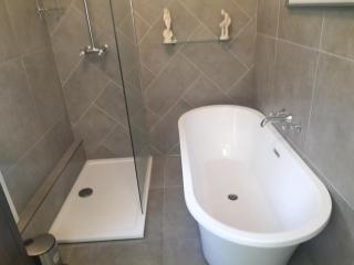 Park Cottage - Spacious & Luxurious Room in B Listed Cottage - 2