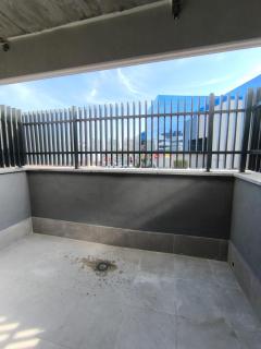 Estudios Homer y Disney con piscina olimpica climatizada, exterior,gimnasio, coworking, Netflix y wifi gratis - San Sebastián de los Reyes - 9