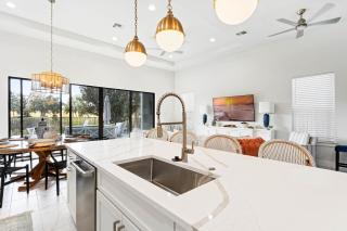 LE518X Liberty Luxor - 2