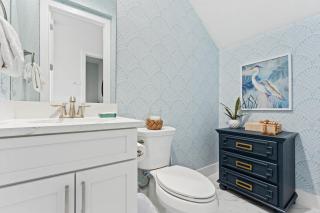 LE518X Liberty Luxor - Kissimmee - 1