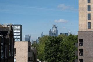 Airy one-bed in Limehouse with views of the city - Londra - 4