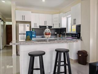 Luxury 2 Bedroom Apartment with mountain views, near the Beach in Paraiso, Barahona - Paraíso - 1