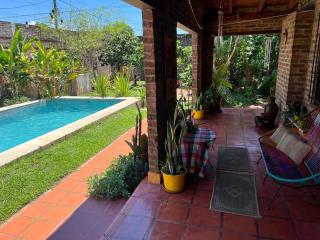 Casa con piscina y parque - 9