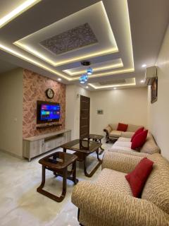 Velvet Haven 1BHK Unique & Central Bahria Lahore - Lahore - 1