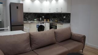 Komuna Parisit Olympic apartment - Tirana - 7