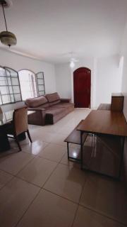 CASA - 3 quartos com ar - garagem para 3 carros - 5