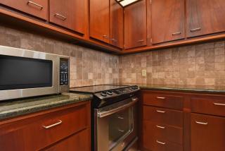 Largest One Bedroom At Kuleana - Oceanfront Unit!! 105 - Kahana - 6