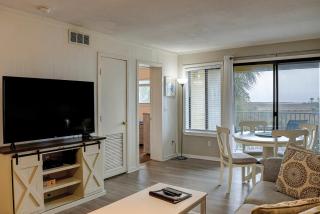 Ocean Views 2 BR Queen Double Twin Sleeper Sofa 3 Pools Free Tennis Easy Beach Access - Hilton Head Island - 2