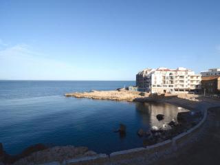 Apartment in Costa Brava near Sandy Beaches - L'Escala - 3