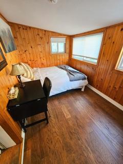 Spacious 2-bedroom ground floor unit near beach - Cobourg - 8